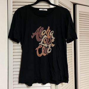 Dolkii tee aloha love club